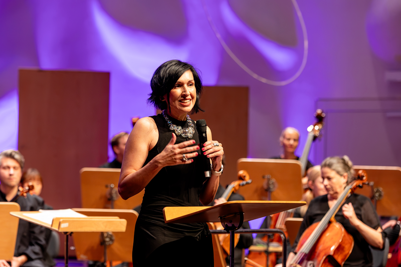 Noosha Aubel und Kammerakademie Potsdam